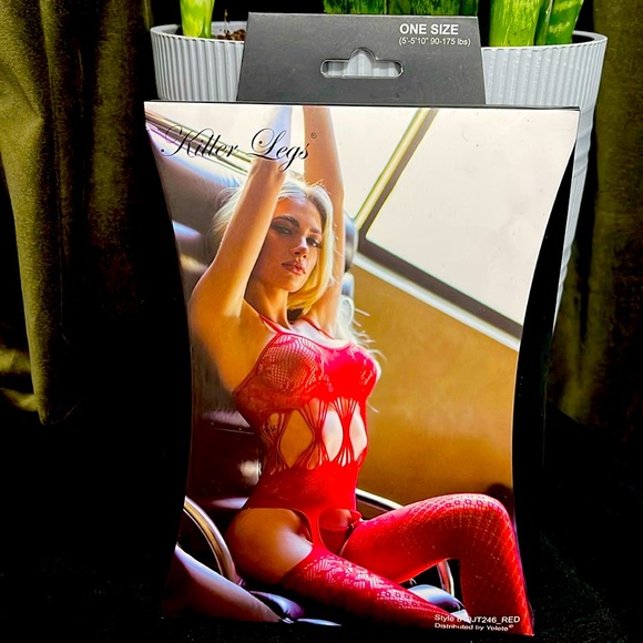 Red - Picture 1 of 1